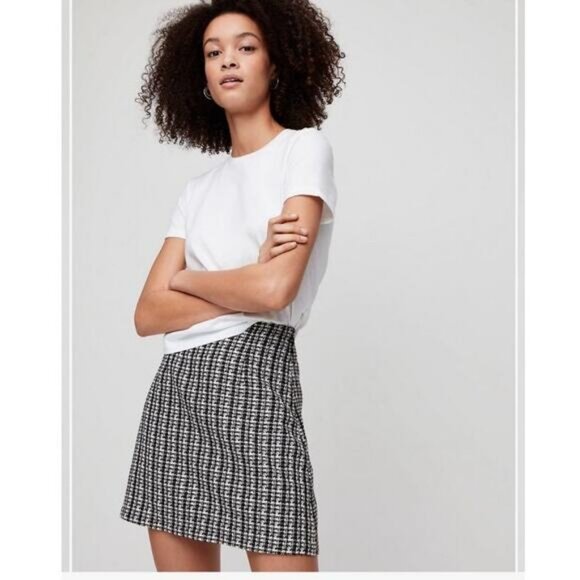 Aritzia Babaton Bryn High Waisted Tweed Mini Skirt In Black Espace Womens Size 4 - Picture 1 of 7